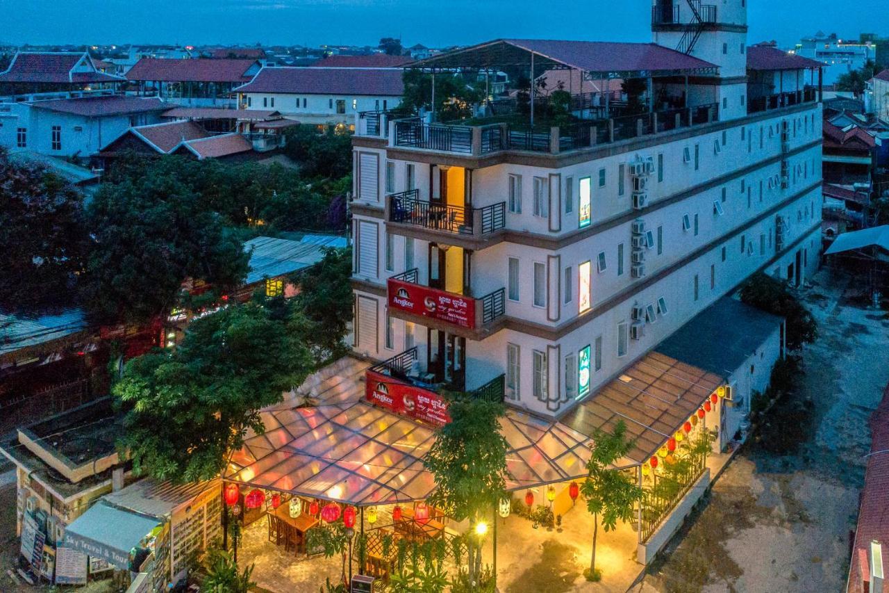 Sky Garden Hotel Sziemreap Kültér fotó