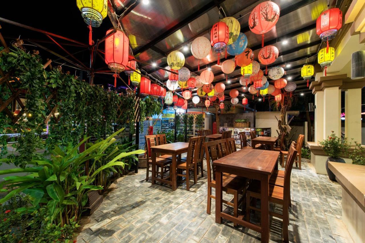 Sky Garden Hotel Sziemreap Kültér fotó