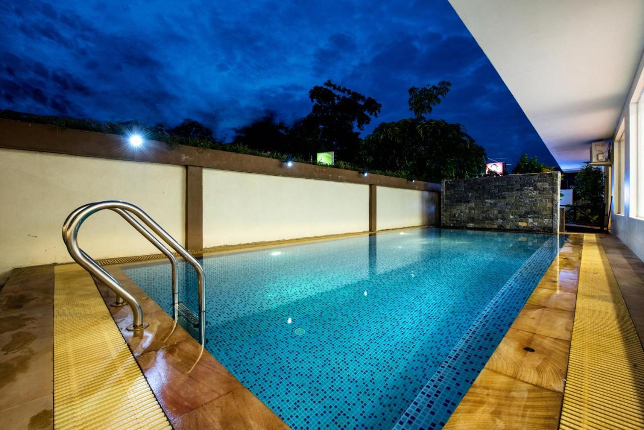 Sky Garden Hotel Sziemreap Kültér fotó
